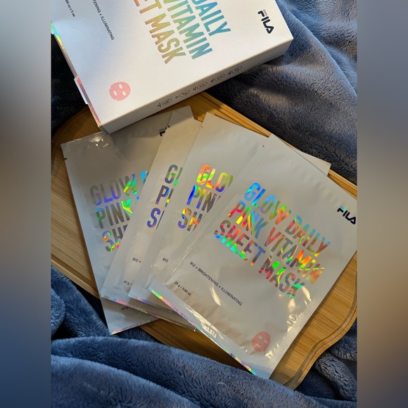 FILA Glow Daily Pink Vitamin Sheet Mask (4 Sheets) - Picture 15 of 15